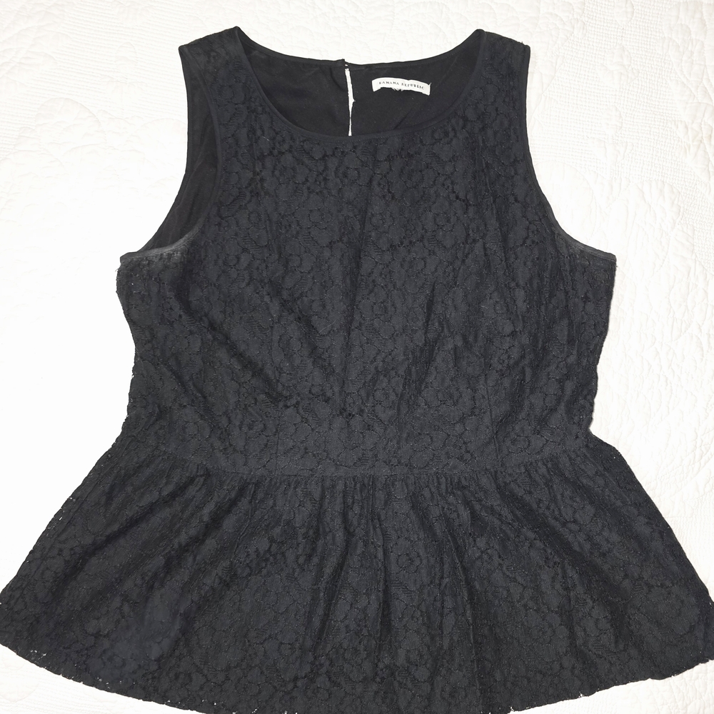 Banana Republic Black Lace Sleeveless Blouse